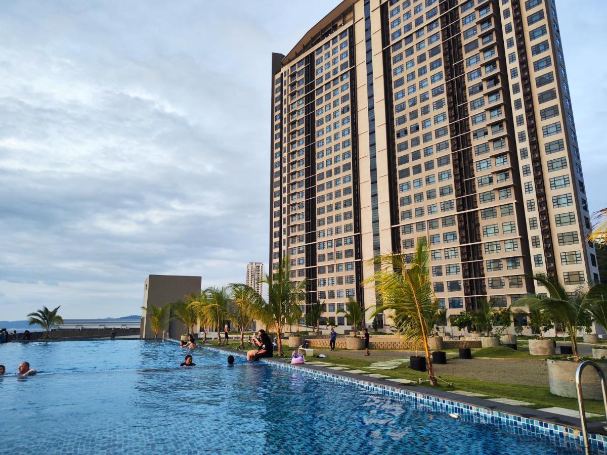 Jesselton Quay Suites Кота-Кинабалу Экстерьер фото