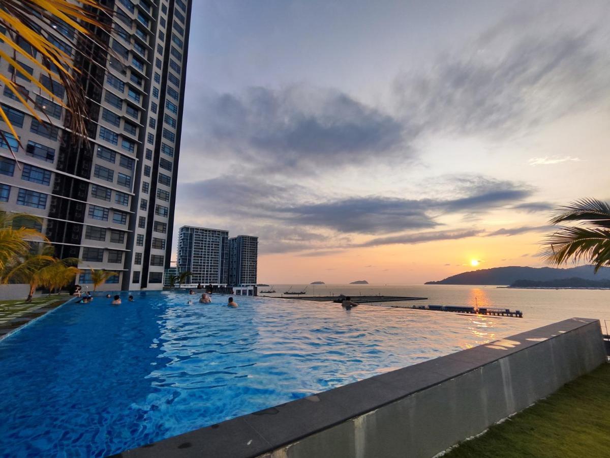 Jesselton Quay Suites Кота-Кинабалу Экстерьер фото