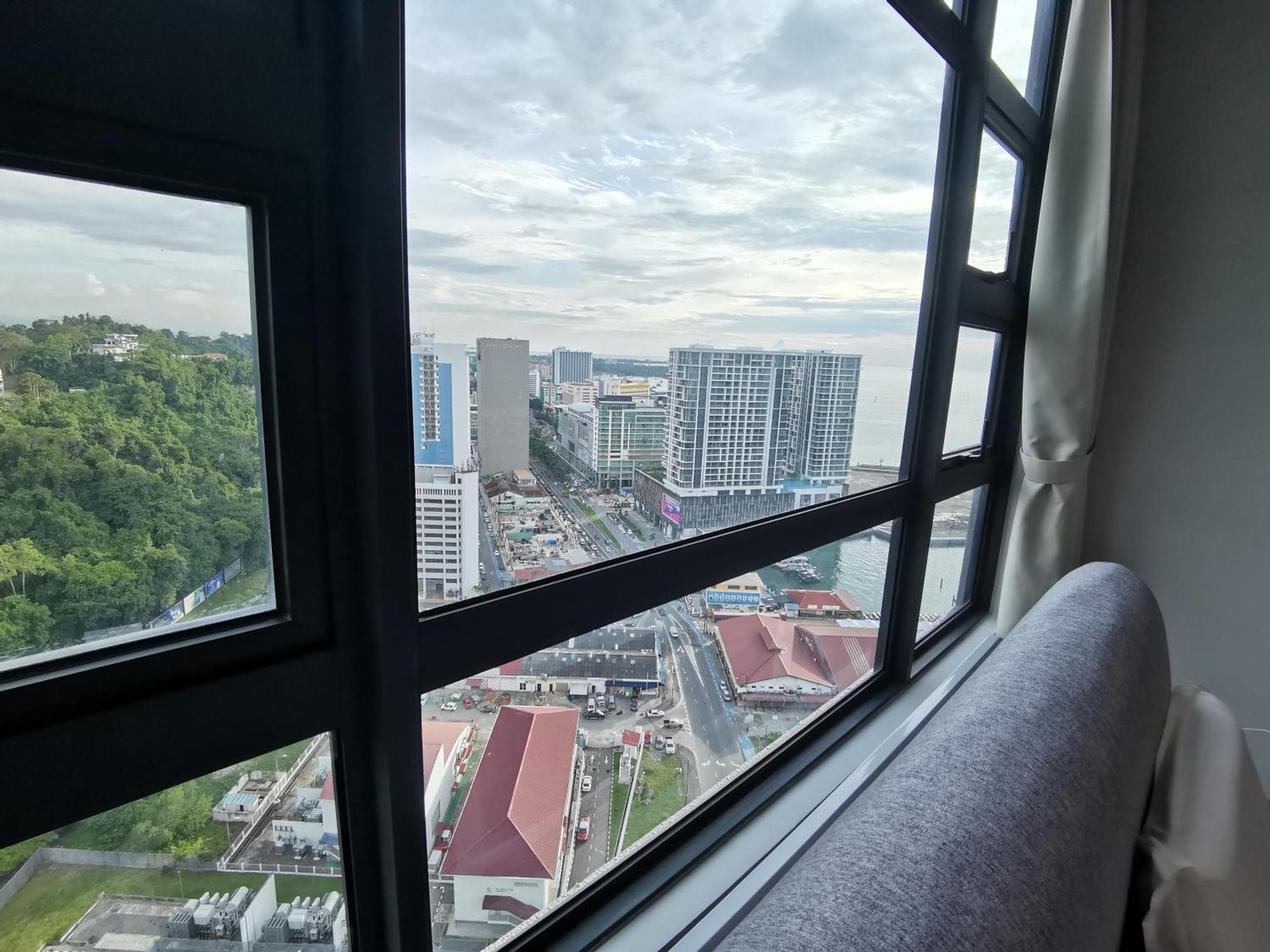 Jesselton Quay Suites Кота-Кинабалу Экстерьер фото